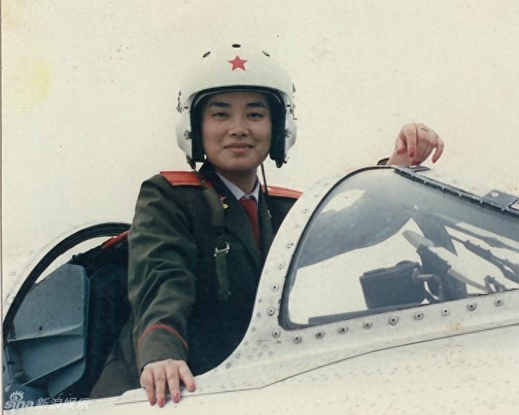 毛阿敏早年照片一组