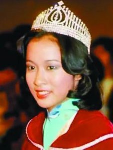 ​最先爱上朱玲玲的罗康瑞，为何却让她嫁给了霍震霆？原因有3点