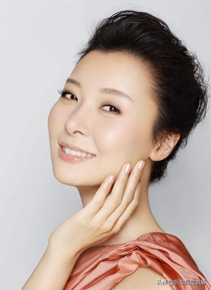 柯蓝最美的10张照片欣赏 清新从容 气质优雅