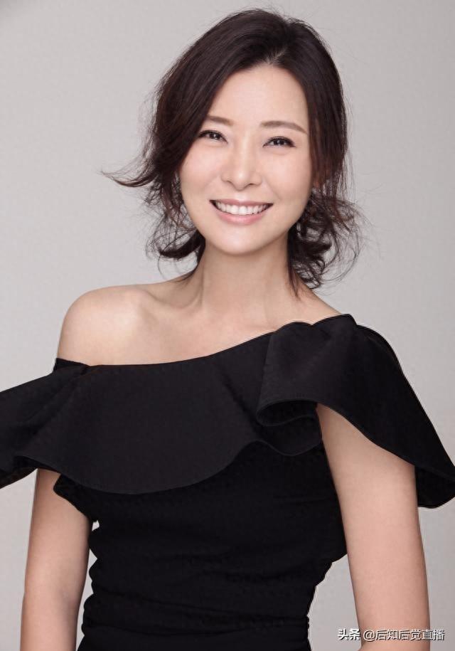 柯蓝最美的10张照片欣赏 清新从容 气质优雅