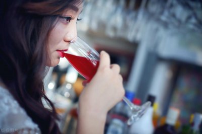 ​被前任抛弃后，最狠的报复是什么？这是我听过最好的答案