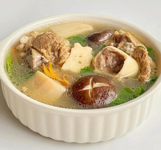 ​推荐10款超鲜的汤，清淡不油腻，补钙补铁补营，健脾养气身体好