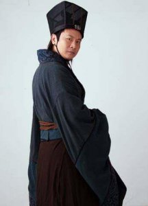 ​从人下人，到最终的人上人，不过一朝一夕而已