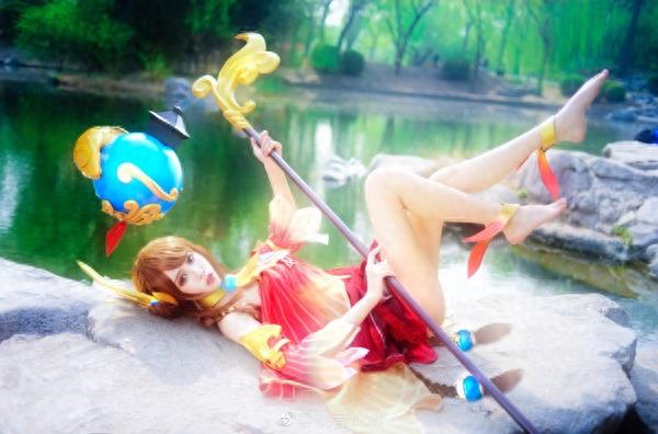 王者荣耀大乔各种Cosplay妖艳,谁更可爱更加迷人!