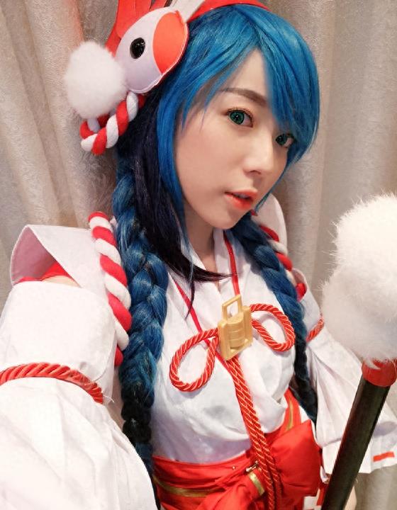 王者荣耀大乔各种Cosplay妖艳,谁更可爱更加迷人!