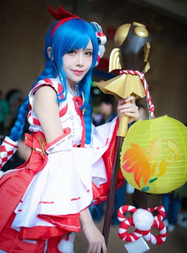 王者荣耀大乔各种Cosplay妖艳,谁更可爱更加迷人!