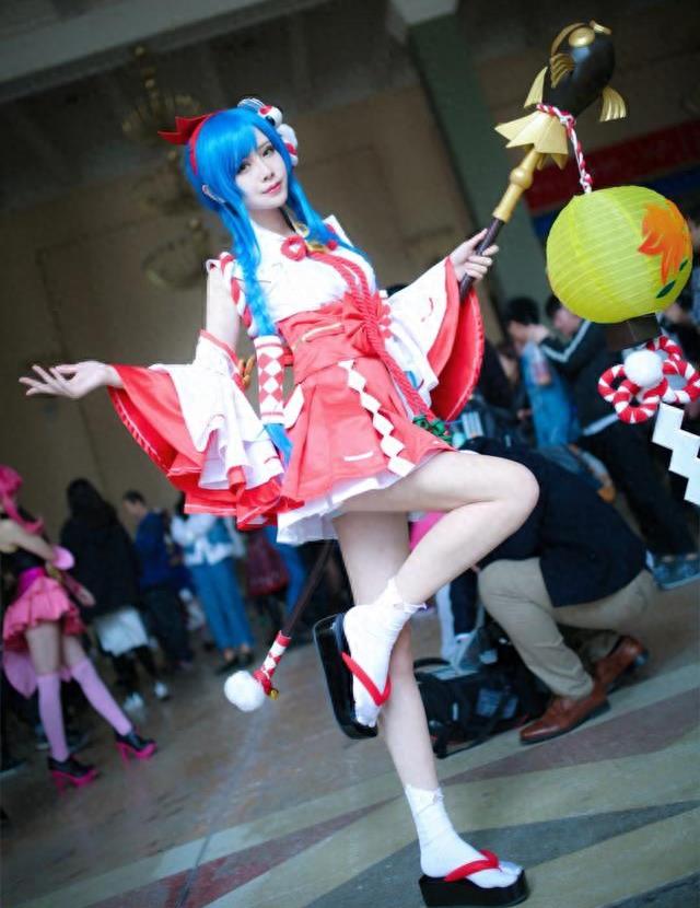 王者荣耀大乔各种Cosplay妖艳,谁更可爱更加迷人!