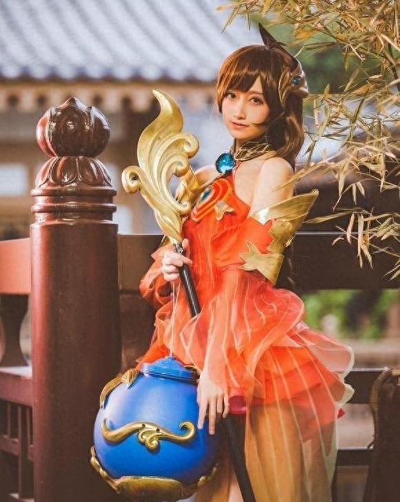 王者荣耀大乔各种Cosplay妖艳,谁更可爱更加迷人!