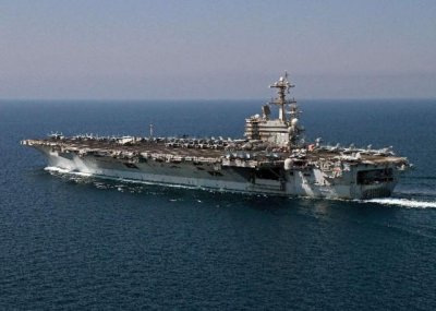 ​浅析世界最大航母—福特级航母，个头最大但是不是战斗力最强？