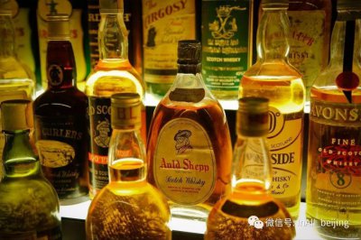 ​美酒 - 新鲜出炉：世界十大酒种最贵品牌排行榜！