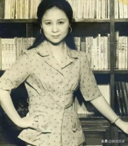 ​那些年的琼瑶，罕见生活老照片，培养出了一代又一代的“瑶女郎”