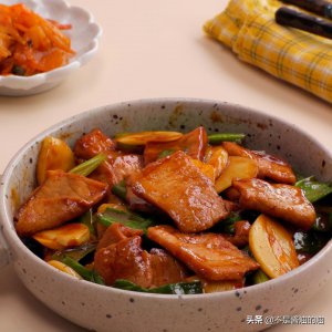 ​蒜爆肉最好吃的做法