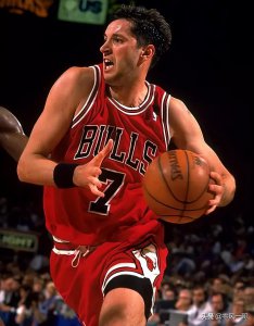 ​「NBA镀金年代」最后的贵族—托尼·库科奇Tony·Kukoc