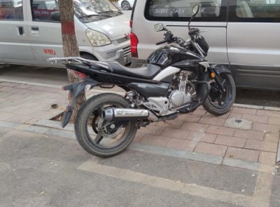 ​“一代神车”质量可靠的典范-豪爵铃木GW250