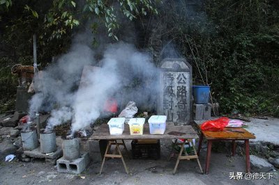 ​国庆节自驾游：矮寨-最NB的盘山公路和最NB的大桥