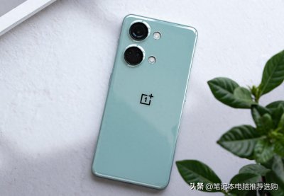​2000左右公认最好手机前十