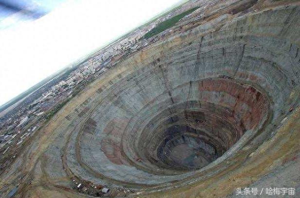 俄罗斯西伯利亚东部的“钻石之城”,世界上最昂贵的坑——米尔矿