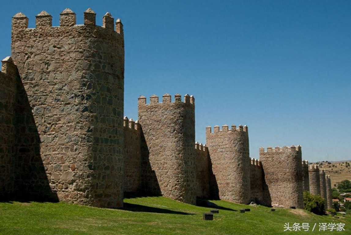 世界上最美丽的10大城堡、堡垒和城墙,中国长城上榜