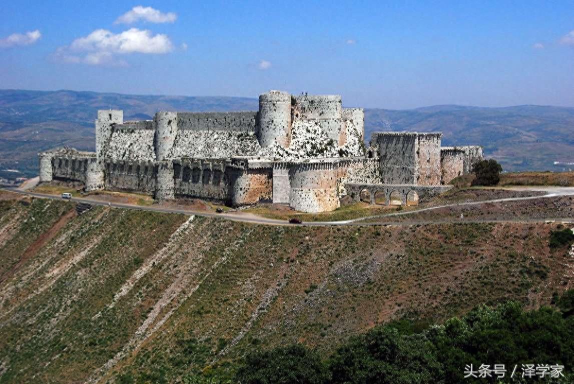 世界上最美丽的10大城堡、堡垒和城墙,中国长城上榜