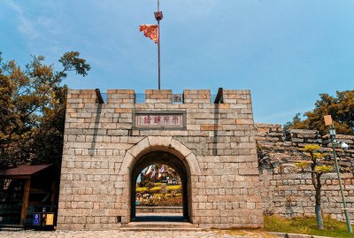 ​世界上现存最大的海岸炮，被称为“八闽门户、天南锁钥”