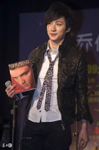 ​乔任梁生前最后一条微博留言近500万条，句句回忆句句扎心！