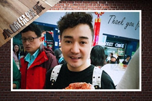 原安徽卫视“最有才主持”阿进，如今40岁变这样