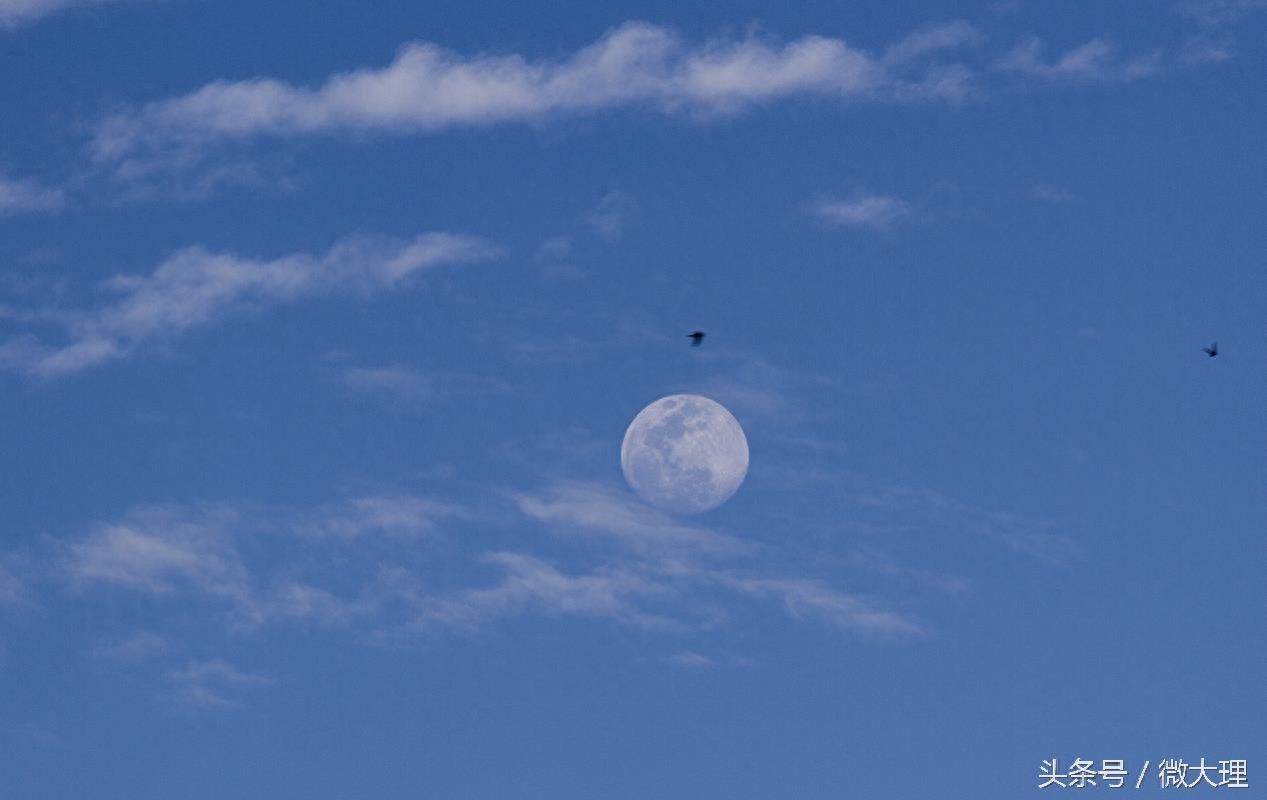 大理，最美苍山月