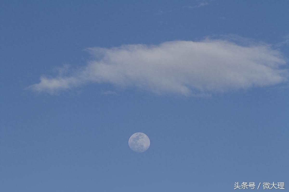 大理，最美苍山月