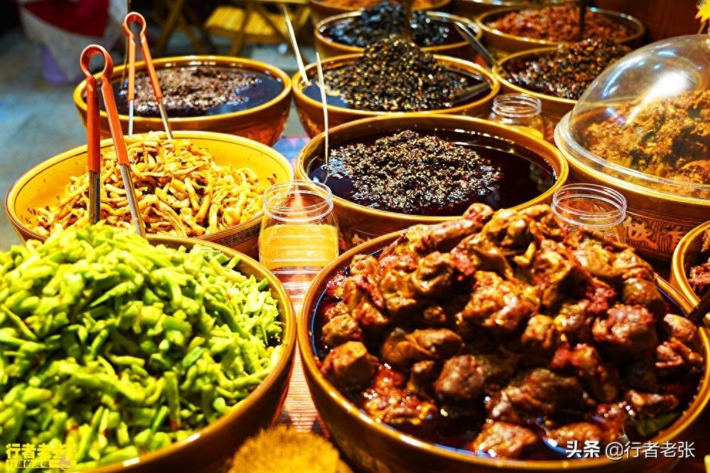 阆中古城特产张飞牛肉，据传制作工艺是张飞所创，你吃过吗？