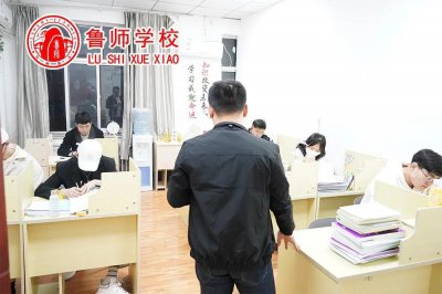 ​潍坊高考复读学校排名