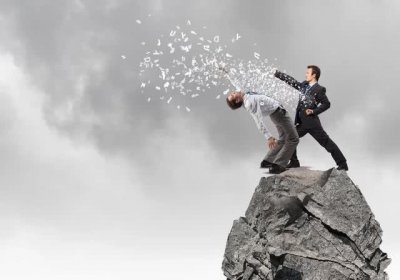 ​心理学家：一个特别会算计的人，往往具有这四个特征，趁早远离