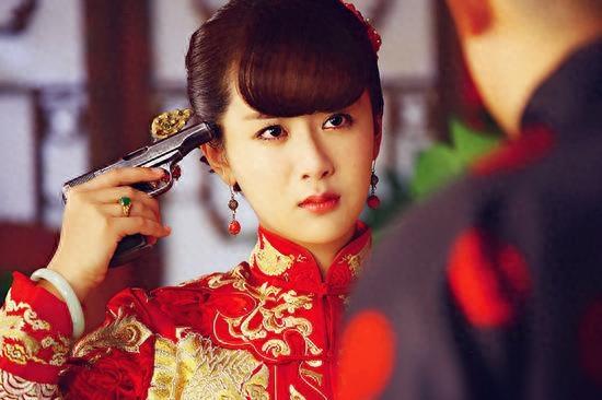 杨紫是否真如传闻中的整过容，看过这几张照片你就明白了