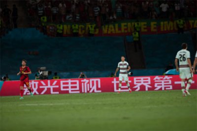 ​中国第一条彩色电视机生产线（第一条彩色电视机生产线在无线电厂）