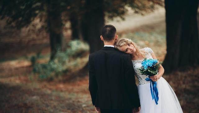 女人婚外情的4个发展阶段，第4阶段之前还可以拯救！别错过机会