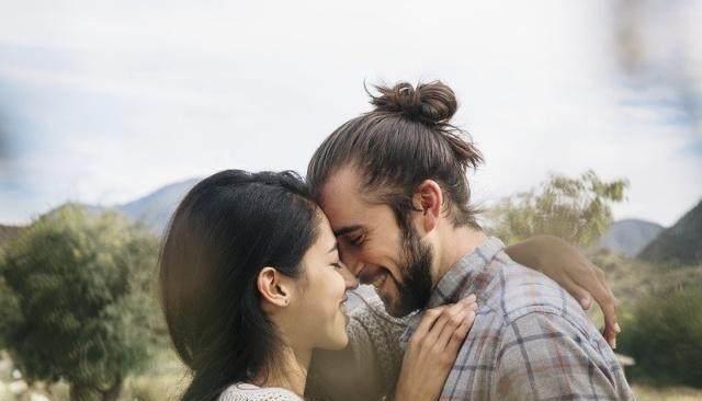 女人婚外情的4个发展阶段，第4阶段之前还可以拯救！别错过机会