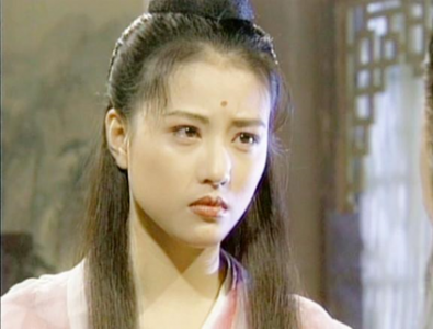 ​周海媚正红时患红斑狼疮，受尽折磨，小心这4个症状