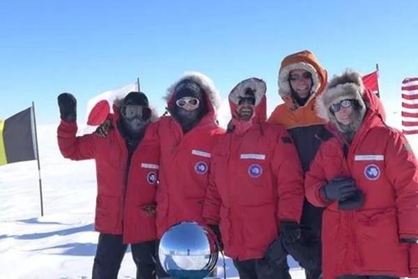 大鹅羽绒服饰什么品牌 大鹅羽绒服为什么贵