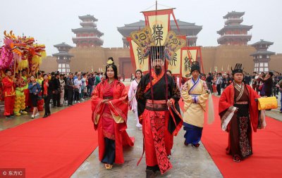 ​持节云中，何日遣冯唐，你知道冯唐的典故吗？