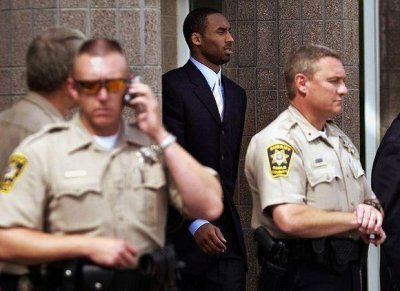 ​让科比支付五百万美元的“鹰郡事件”是怎么回事？