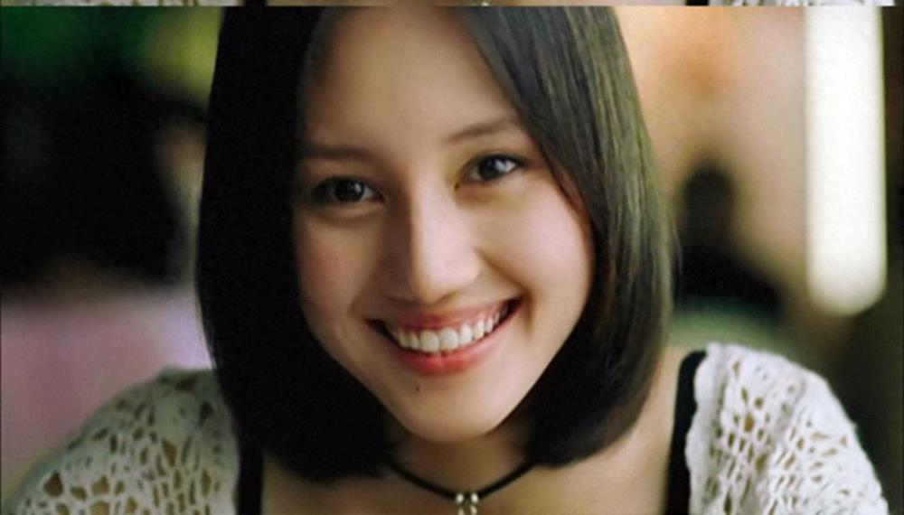 美图｜“唐晶”袁泉的前半生 眼神勾人笑容甜美暖心