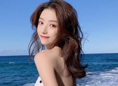 ​热搜！胡歌宣布结婚生女，老婆身份疑曝光，我们被骗的好苦…