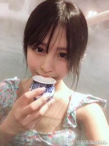 ​快手大胃王猫妹妹与干哥哥李明霖互怼，李明霖作出回应！