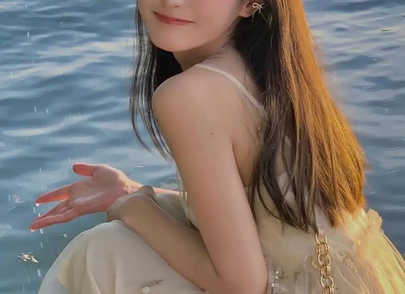  老婆晚上起来喂奶要喊我起来陪着，这是什么心态