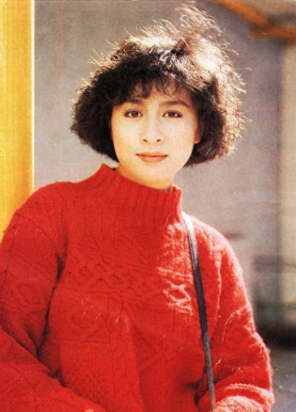 刘嘉玲年轻时的旧照合集