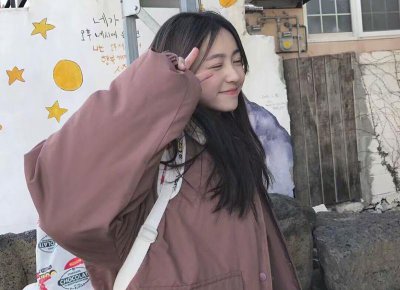 ​女朋友分手了还联系怎么挽回，女朋友和前男友联系怎么办呢