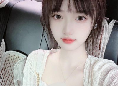 ​水瓶座女生与天秤座、双子座男生的恋爱兼容性分析