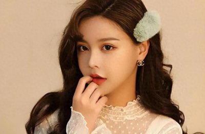 ​韩安冉自曝婚内出轨！四婚三离曾惹争议，孕期与亲妈争房产