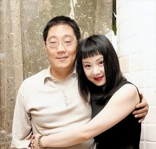 ​苏越：捧红了韩红那英，却在63岁病死狱中，妻子一生未再嫁