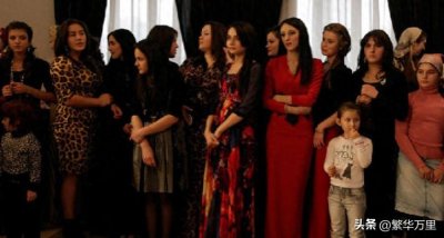 ​进入2025年，俄罗斯的普通人，一个月工资，到底有多少钱？