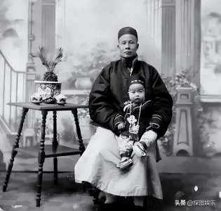 ​一组青楼女子真实老照片：图四让小王爷着迷，图九长相很漂亮